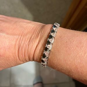 7 1/2 inch tennis bracelet